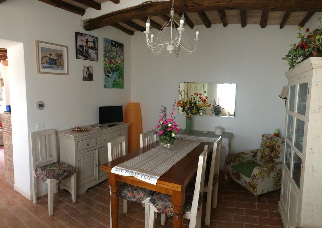 La Casina Delle Rondini Konuk evi Corsanico-Bargecchia Dış mekan fotoğraf
